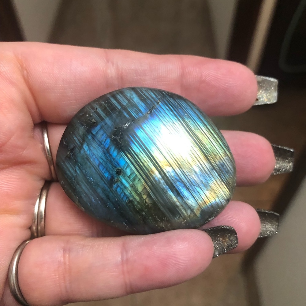 Blue Labradorite Palm Stone - Approx: 2”